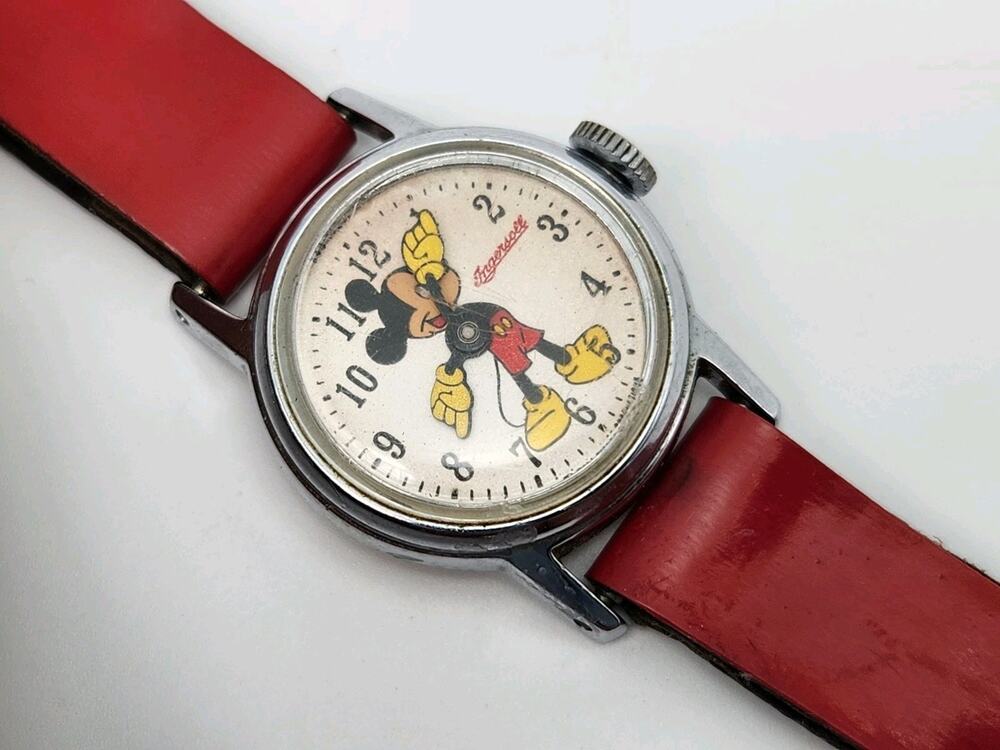 Vintage 1960’s Ingersol Wind Up US Time Mickey Mouse Watch Works Great